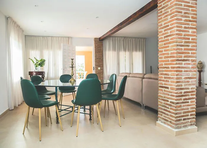 Pitas Villa